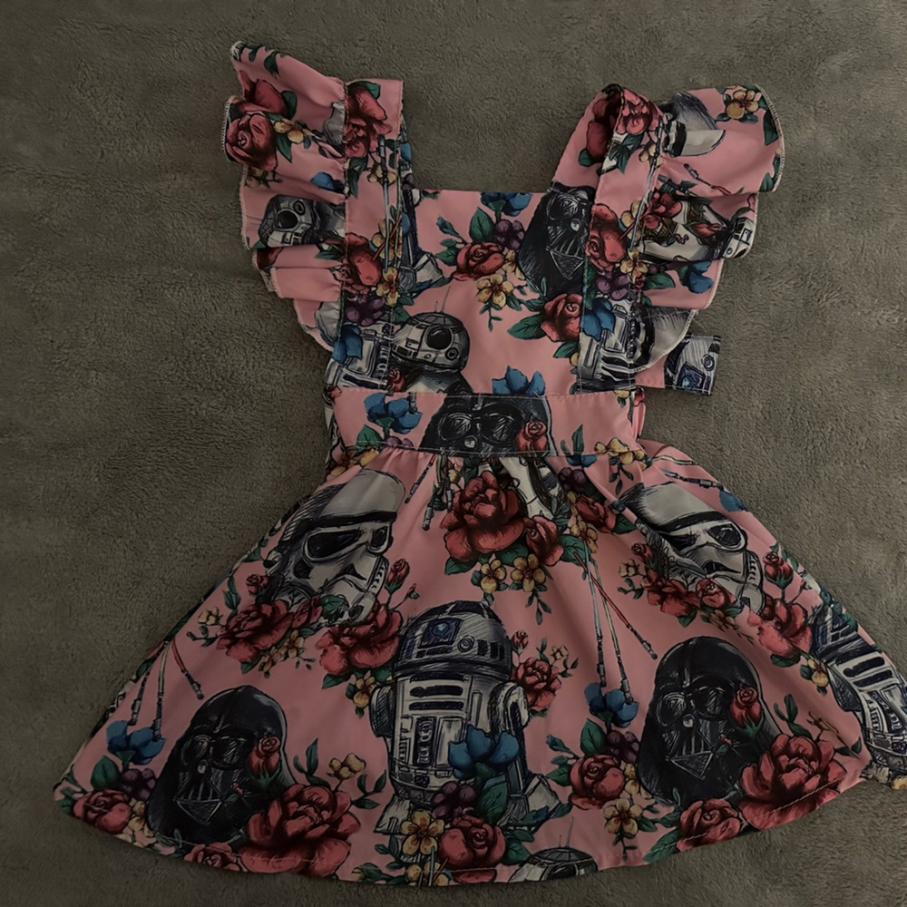 12 m Baby Star Wars adjustable apron dress